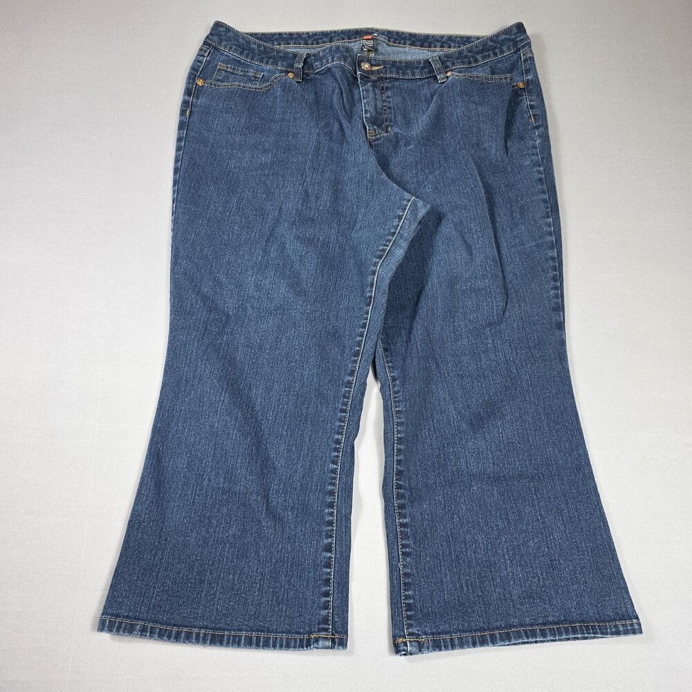 Apt 9 Capri Jeans Women's Plus Size 18W High Rise Medium Wash